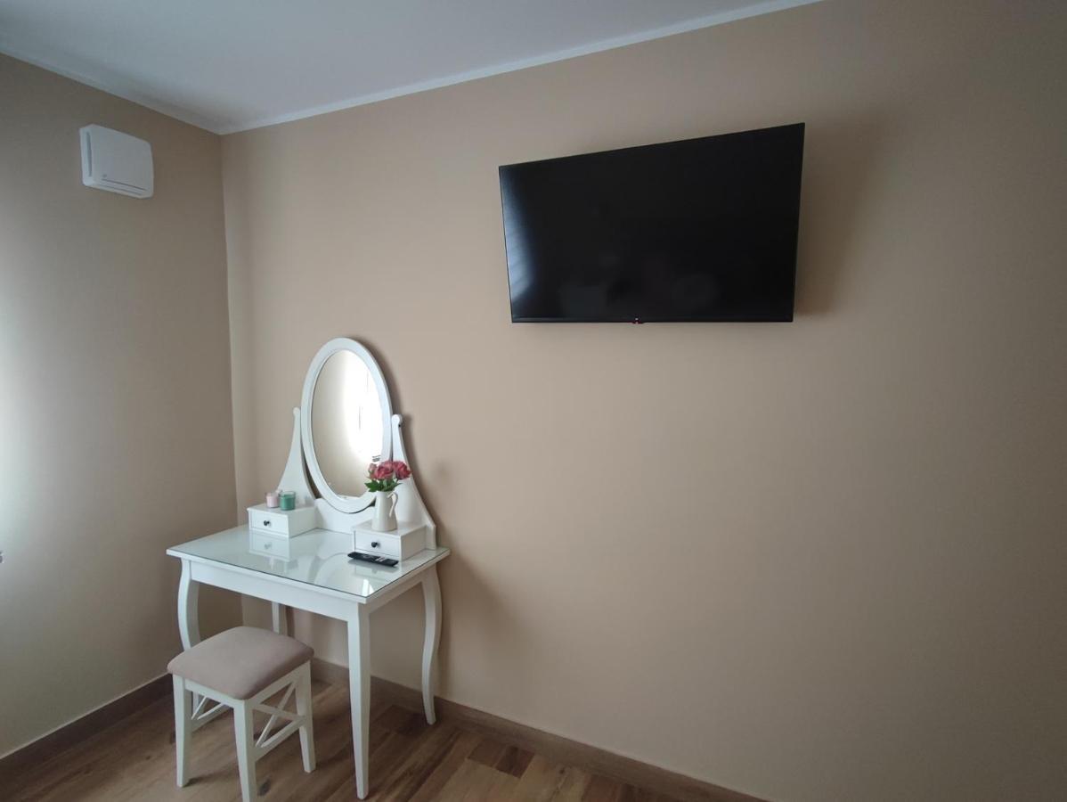 Apartamento Gael- Plaza Espana อาบีเลส ภายนอก รูปภาพ