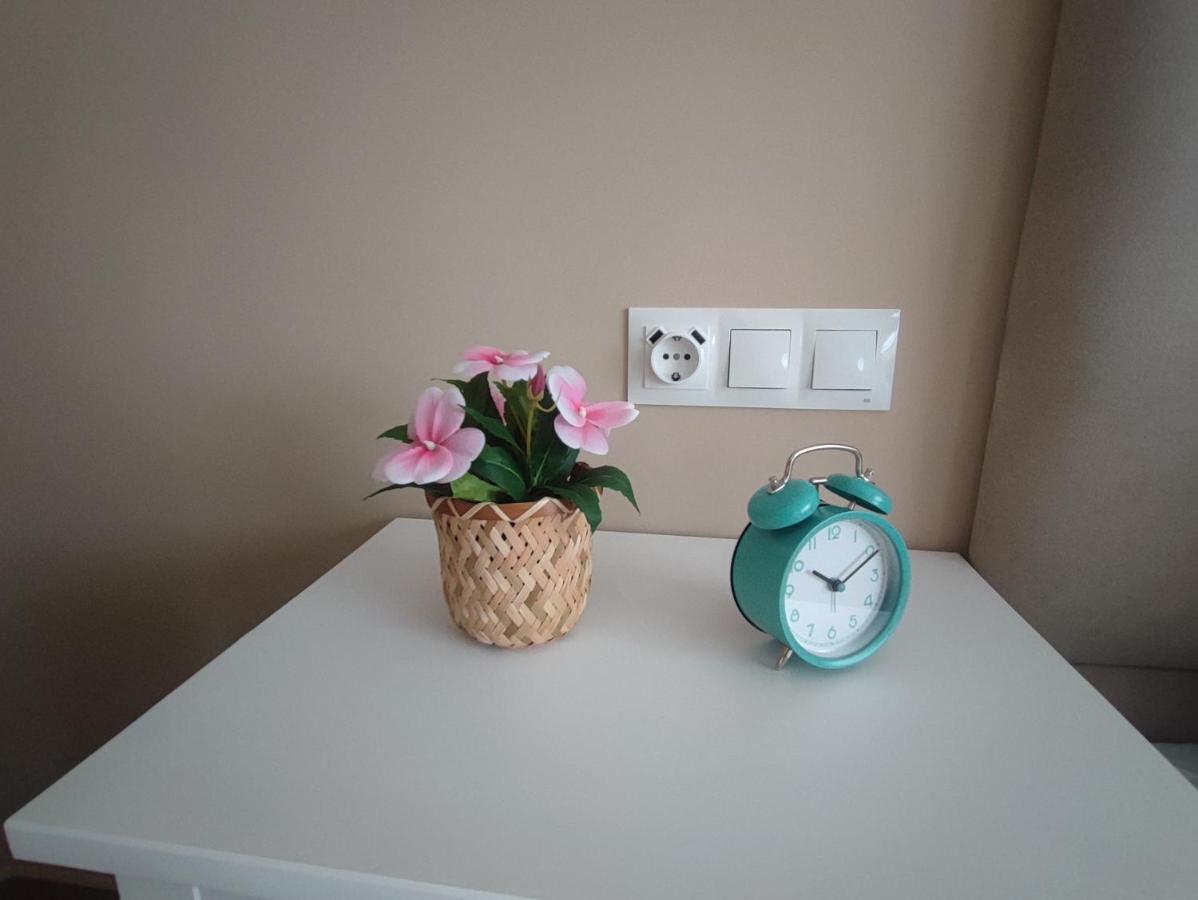 Apartamento Gael- Plaza Espana อาบีเลส ภายนอก รูปภาพ